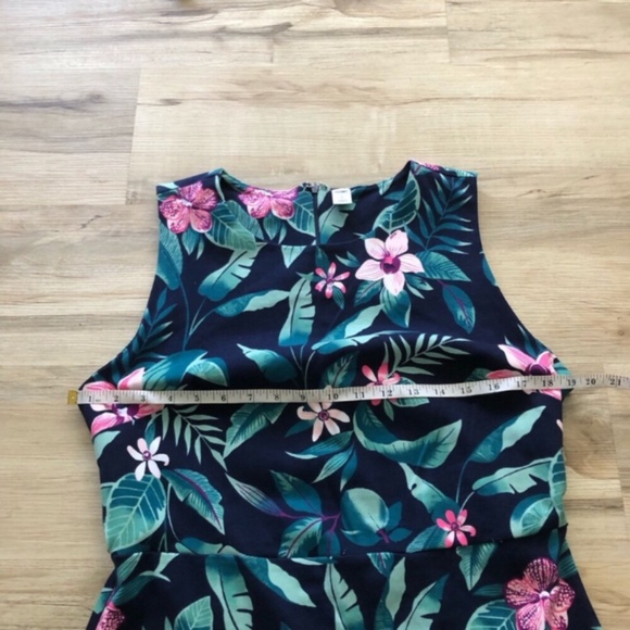 Old Navy Tropical Print Dress - Navy and Pink - Picture 7 of 7